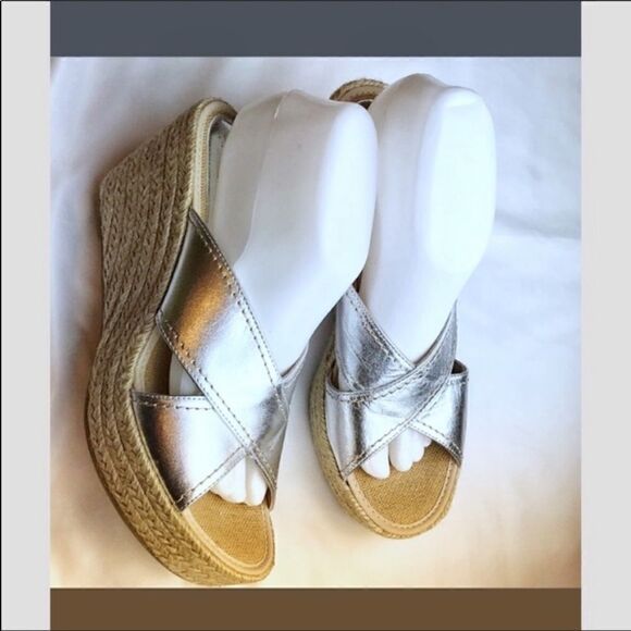 Casteller silver wedge leather mules.  NEW - Picture 2 of 8